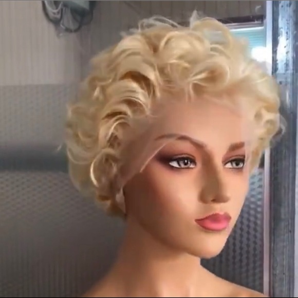 Monroe pixie wig - Picture 4 of 4